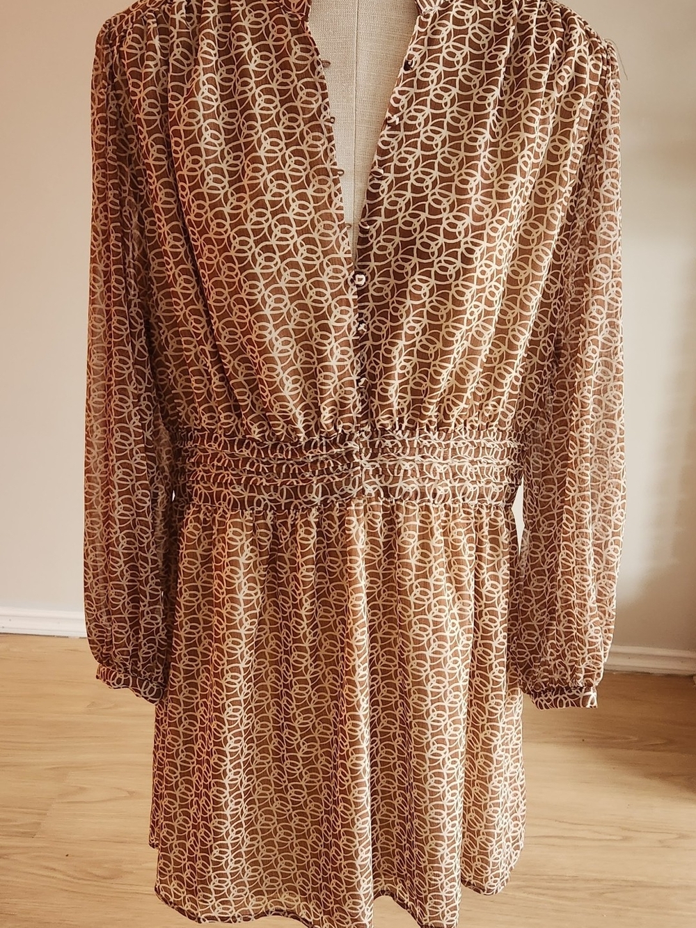 Source Unknown Brown Printed Long-Sleeve V-Neck Dress
